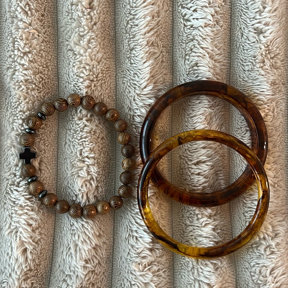 Brown bracelet set with cross bracelet